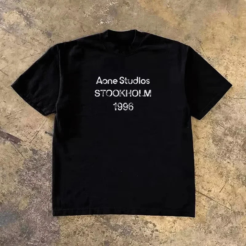 Streetwear Brand With A Logo - Camiseta Clássica com Logo STOCKHOLM 1996,