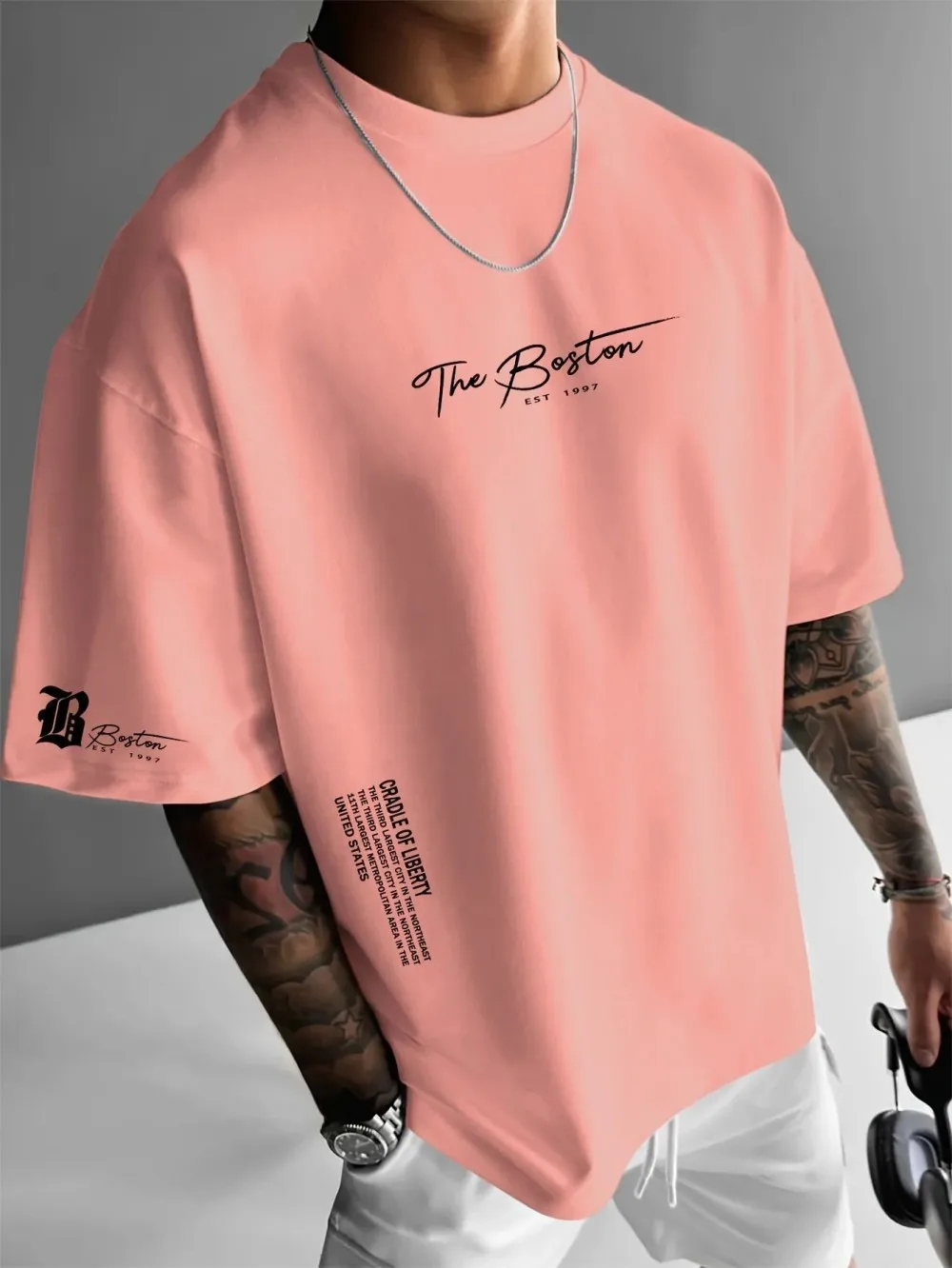 A mais recente camiseta mascul - Streetwear Brand Marketing avaliação e preço